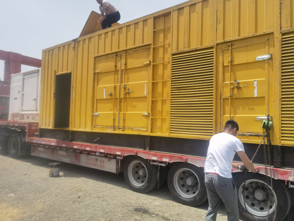 合阳除了负载情况和发动机维护，还有哪些因素会影响 200kw 柴油发电机的油耗？